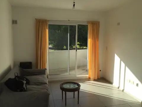 ALQUILER DEPARTAMENTO 3 AMB. AL FTE C/BALCÓN BARRACAS CENTRO