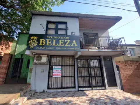 SE ALQUILA LOCAL SOBRE AVENIDA CON VIDRIERA - DOBLE PLANTA