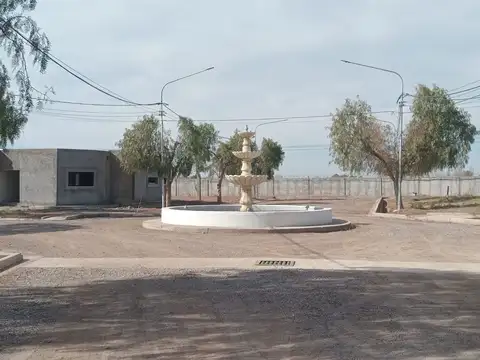 VENTA DE LOTE EN B° LA FONTANA C. SEGOVIA GLLEN.