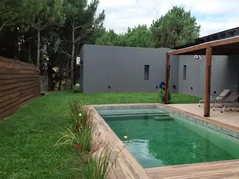 Casa en Venta en Pinamar, USD 320.000