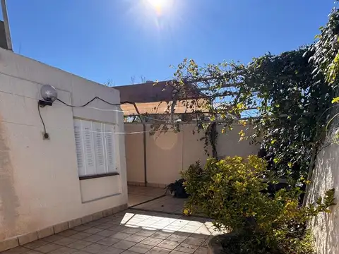 Casa en Alquiler en Las Heras, $ 700.000