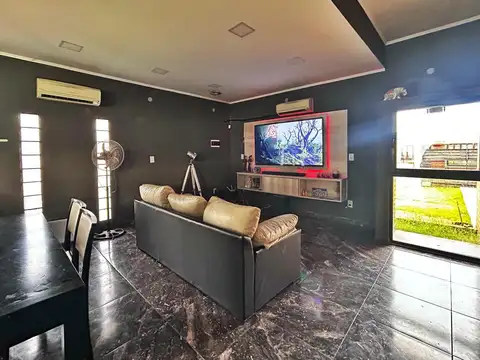 Casa en Venta al Oeste
