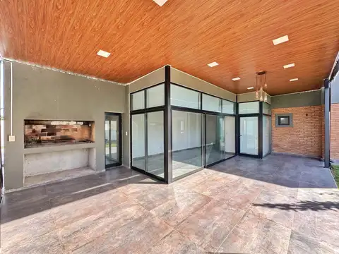 Casa en Venta al Oeste