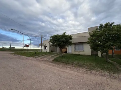 Depto Tipo Casa en Venta de 4 dormitorios