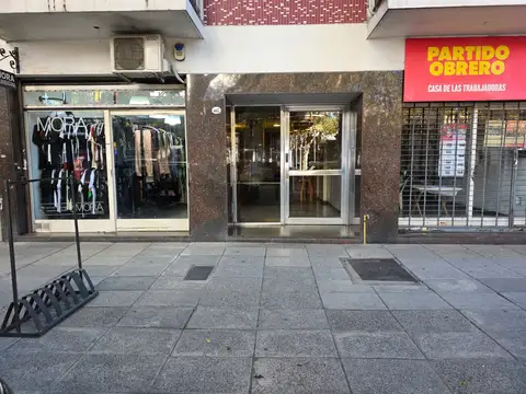 Jorge Newbery 4000, Piso 4