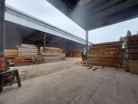 Galpon en Alquiler 25  mts Frente