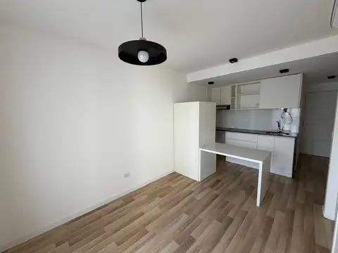 Departamento en Alquiler en Centro, $ 560.000