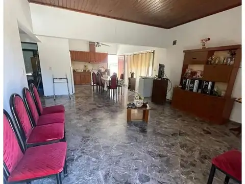 CASA EN BELLA VISTA