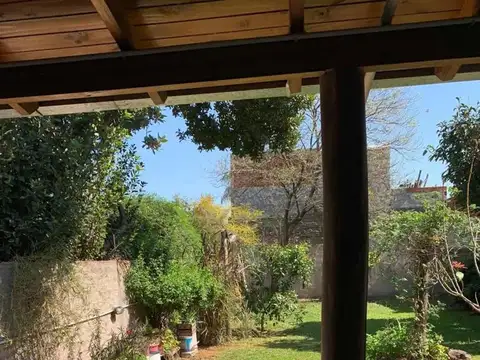 Casa en Venta en José Mármol, USD 90.000
