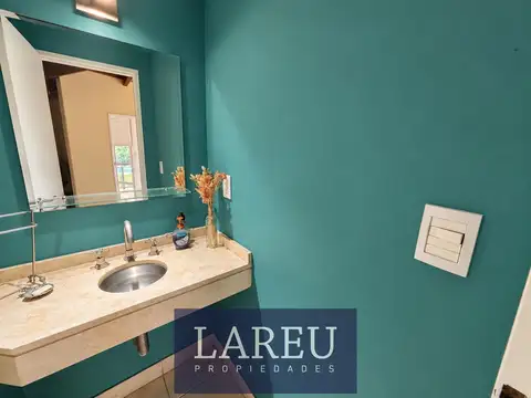Casa en Venta al Este