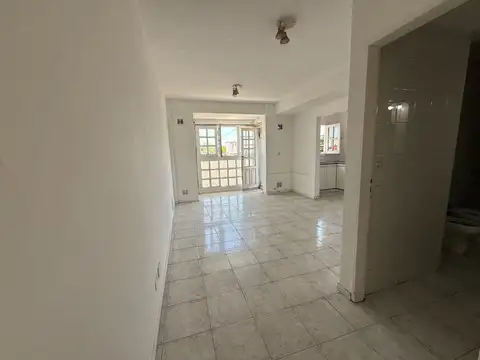 Avenida Tte Gral Juan Domingo Perón 2300