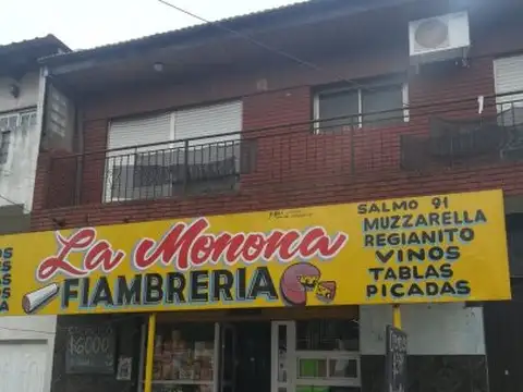 VENTA CASA 4 AMB CON LOCAL COMERCIAL SOLANO