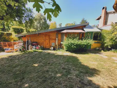 Av. Pioneros al 4100