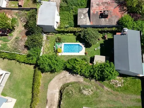 Casa 3 ambientes con 2 baños
