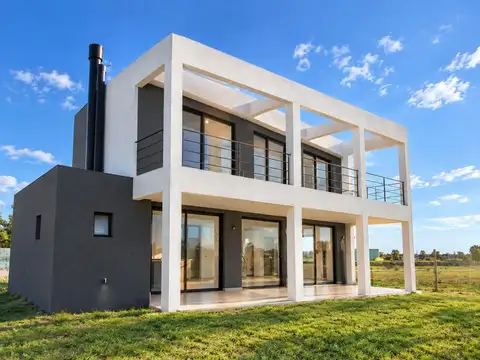 Casa en Venta en Puertos - Barrio Nativas, USD 389.000