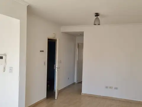 Cerrito 2100