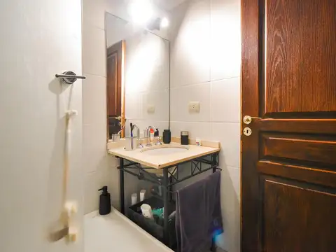 Departamento 4 ambientes con 2 baños