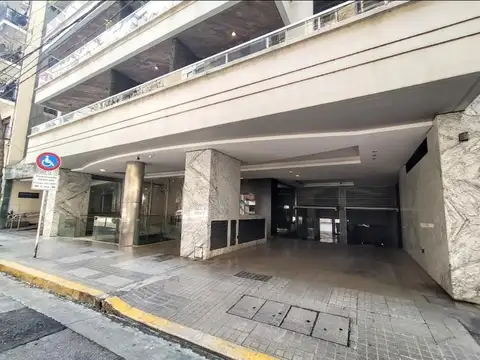 Pena 2000, Piso 5