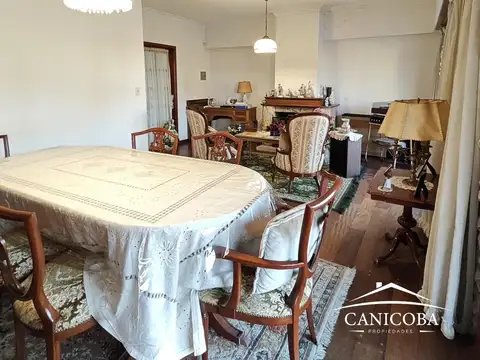 Depto Tipo Casa 6 ambientes con 2 baños