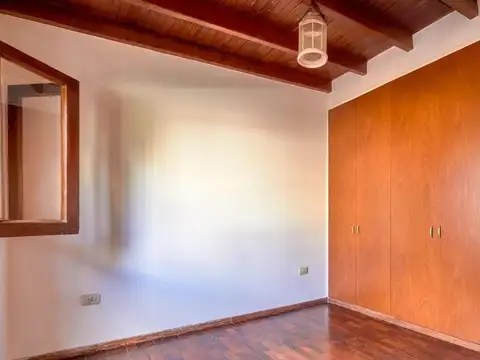 Depto Tipo Casa en Venta en Nuestra Señora De Lourdes, USD 83.000