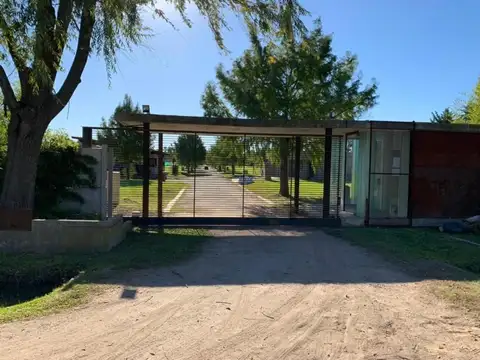 Mmc. Venta Lote En Barrio Brujas, Pilar