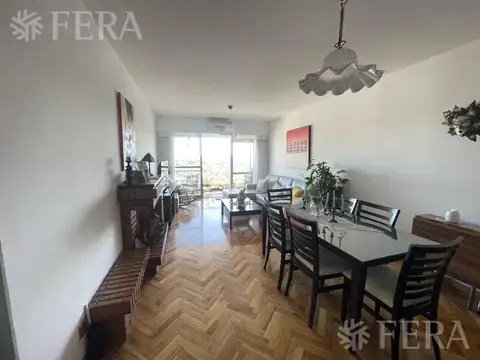 Venta departamento 4 ambientes con balcón en Wilde