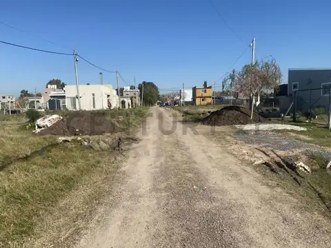 VENTA LOTES CALLE 475 Y 4 CITY BELL