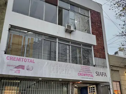 Local en Alquiler en Mataderos, $ 2.600.000