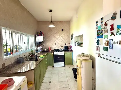 Casa en Venta en José Mármol, USD 103.000