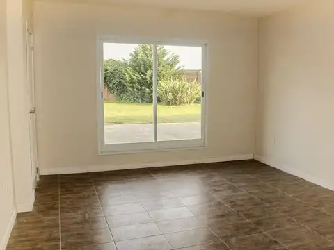 Depto Tipo Casa 5 ambientes con 1 baño