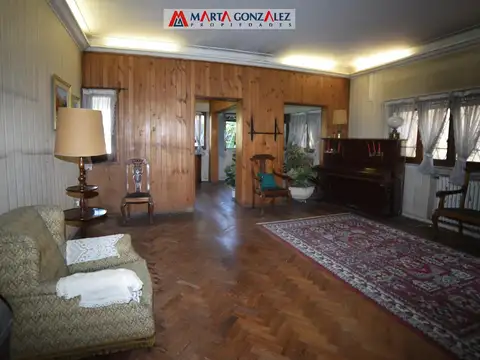 Casa en Venta en Villa Sarmiento, USD 210.000