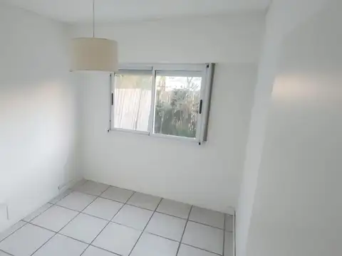 Departamento en Alquiler en Villa Morra I, $ 800.000