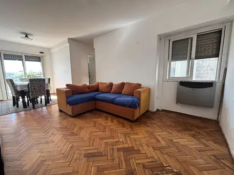 Agüero 1200