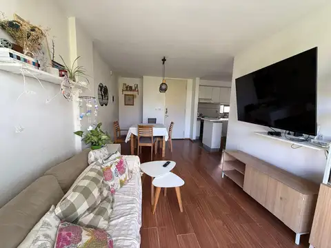 Departamento 4 ambientes con 1 baño