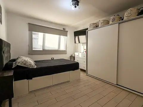 Depto Tipo Casa en Venta con 1 cocheras