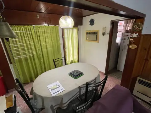 Depto Tipo Casa en Venta de 3 ambientes