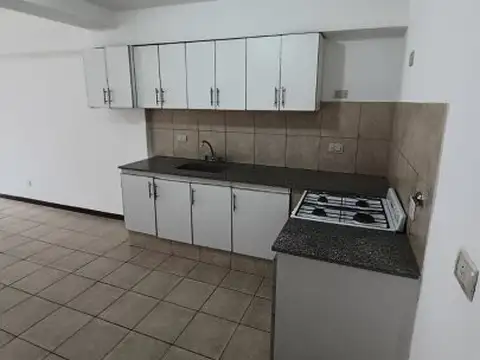 Pje. Araya  961 09-04 , Piso 9