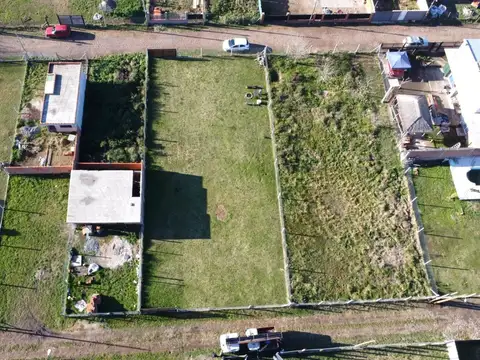 En venta 2 lotes - TOTAL 337m2 - Zona Urbanizada