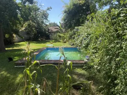Venta de Casa tipo Chalet - 3 ambientes con Parque - Don Torcuato APTO CREDITO