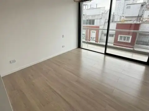 Departamento en Venta en Plaza Colon, USD 127.000