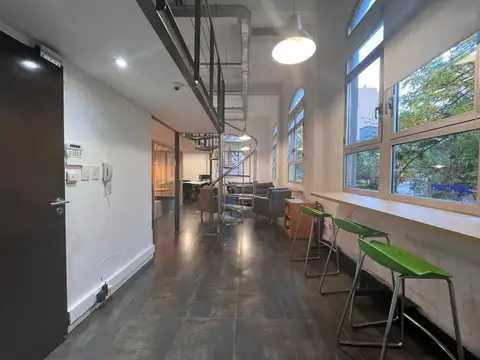 Oficina Monoambiente con 2 baños
