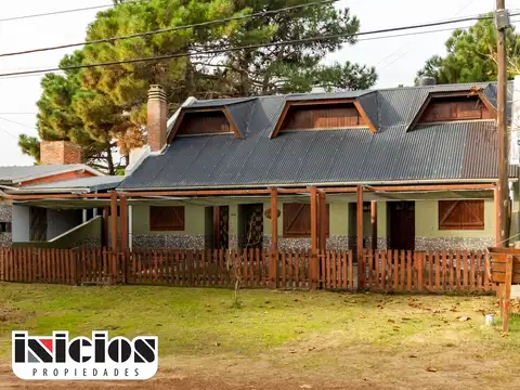 Hermoso Complejo de 3 Dúplex en Block - C1112