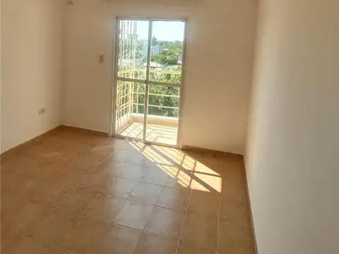 Departamento en Alquiler en Macrocentro, $ 300.000