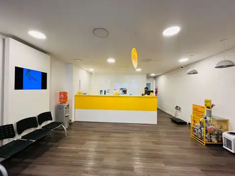 Local Comercial Callao y Pacheco de Melo.