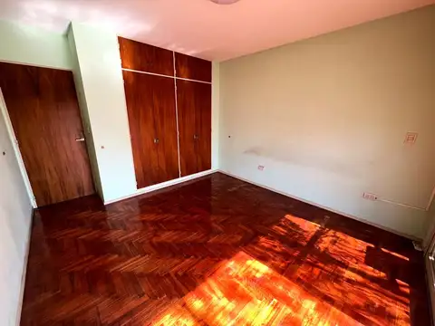 Departamento cuatro ambientes en San Martín Centro