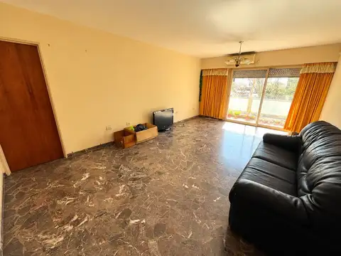 Departamento cuatro ambientes en San Martín Centro