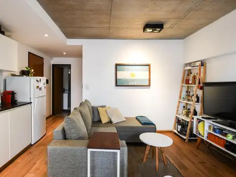 Arroyito | Departamento de 1 dormitorio con balcón y patio
