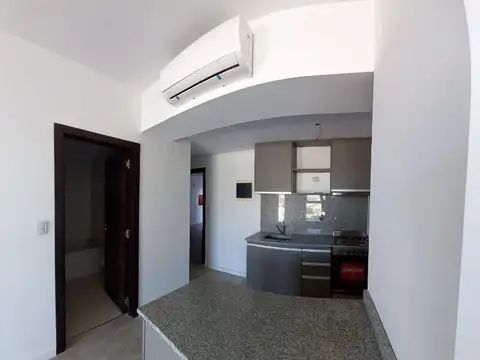 Av. Mitre 4955 , Piso 7