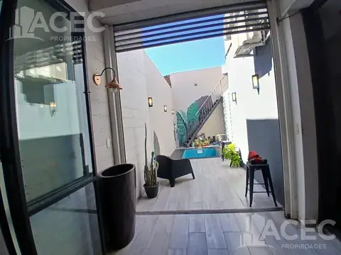 Casa 4 ambientes con 3 baños