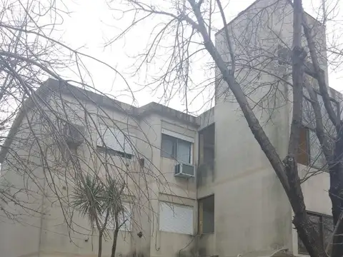 Las Heras 900, Piso 2°